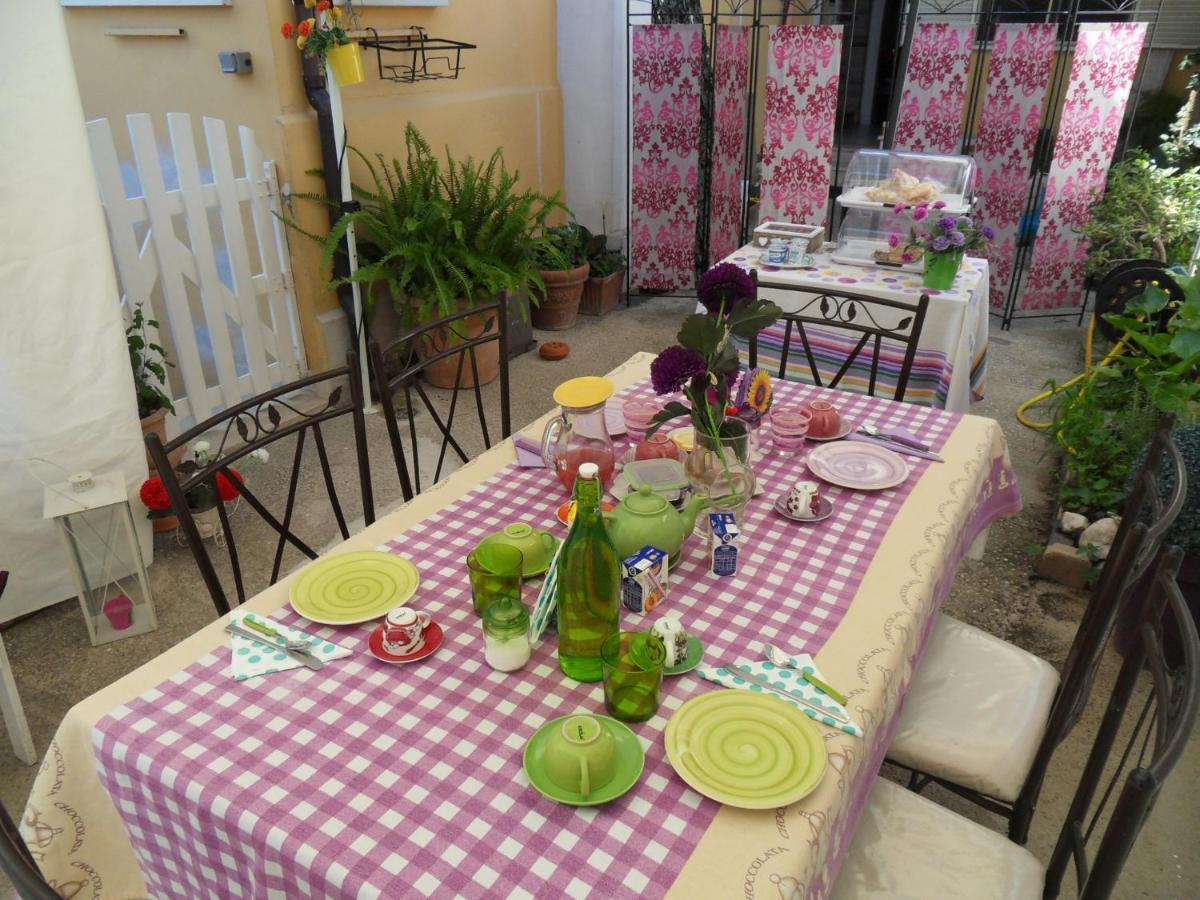 Bed and Breakfast Di Mare E Di Sale Anzio Exterior foto